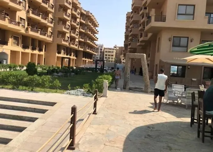 Turtles Hourghada View Sea View Pool Private Pools Balcony Security Cafe And Restaurant On Pool Jacuzzi Air-condition Sunny A Large Balcony Apartmanhotel