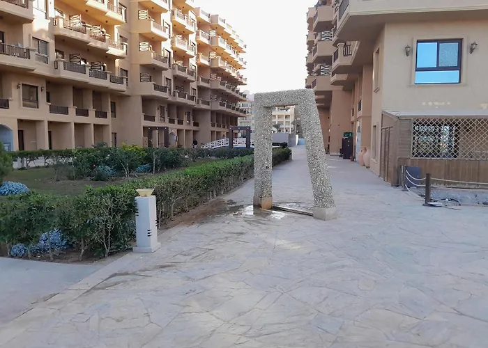 Apartmanhotel Turtles Hourghada View Sea View Pool Private Pools Balcony Security Cafe And Restaurant On Pool Jacuzzi Air-condition Sunny A Large Balcony Gurdaka