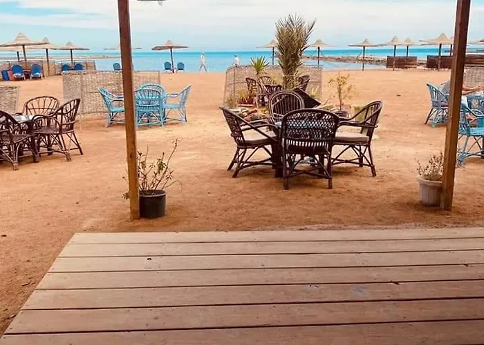 Turtles Hourghada View Sea View Pool Private Pools Balcony Security Cafe And Restaurant On Pool Jacuzzi Air-condition Sunny A Large Balcony Gurdaka