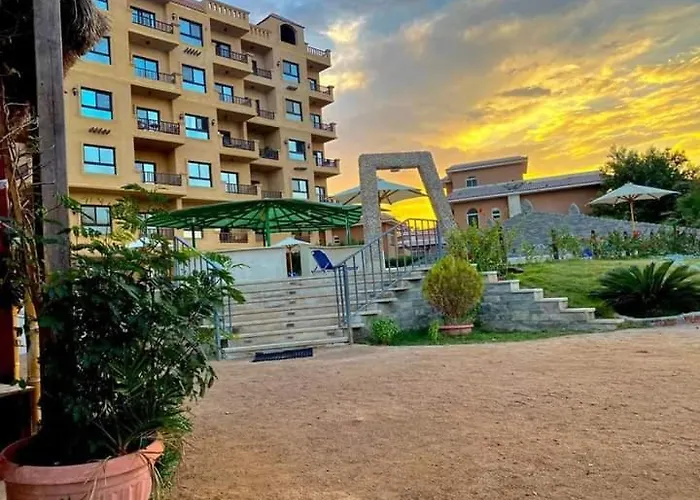 Apartmanhotel Turtles Hourghada View Sea View Pool Private Pools Balcony Security Cafe And Restaurant On Pool Jacuzzi Air-condition Sunny A Large Balcony