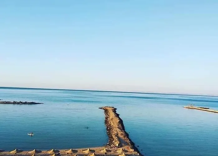 Turtles Hourghada View Sea View Pool Private Pools Balcony Security Cafe And Restaurant On Pool Jacuzzi Air-condition Sunny A Large Balcony * Gurdaka