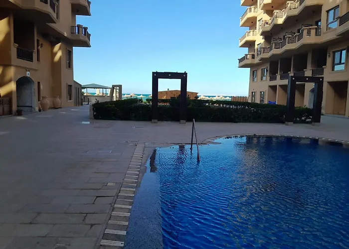 Turtles Hourghada View Sea View Pool Private Pools Balcony Security Cafe And Restaurant On Pool Jacuzzi Air-condition Sunny A Large Balcony *