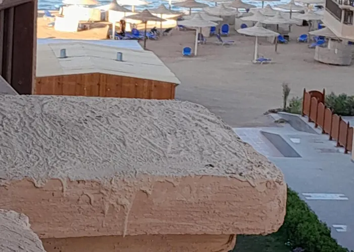 Turtles Hourghada View Sea View Pool Private Pools Balcony Security Cafe And Restaurant On Pool Jacuzzi Air-condition Sunny A Large Balcony Apartmanhotel *